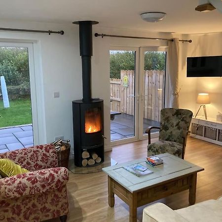 Burren 1 Bed Detached Guesthouse Galway Exterior foto