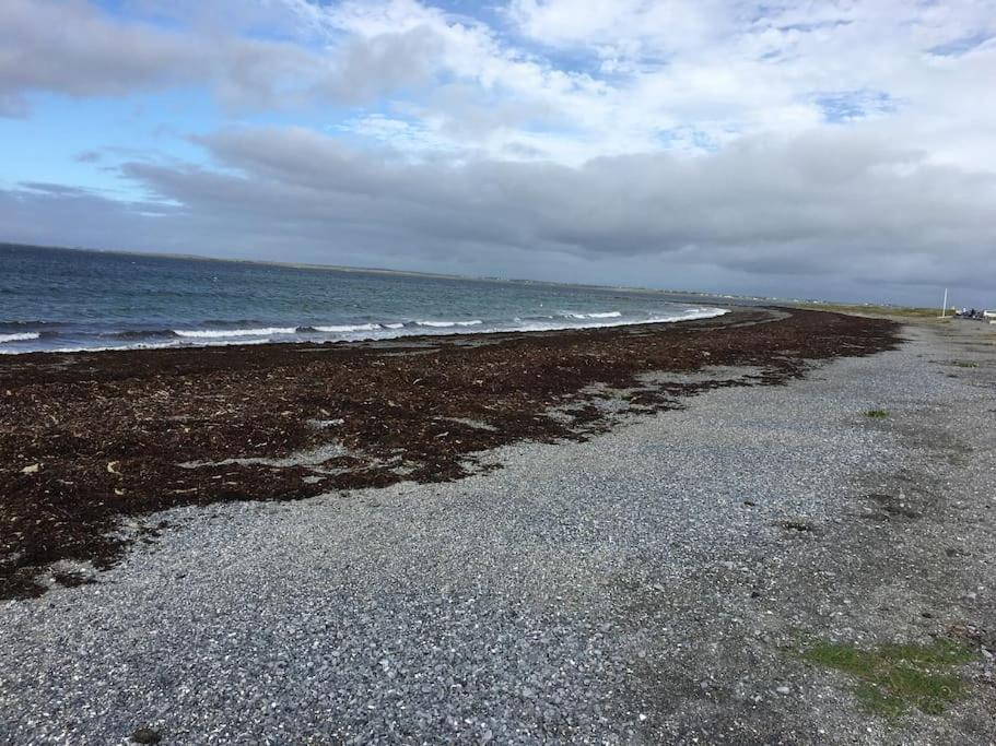 Burren 1 Bed Detached Guesthouse Galway Exterior foto