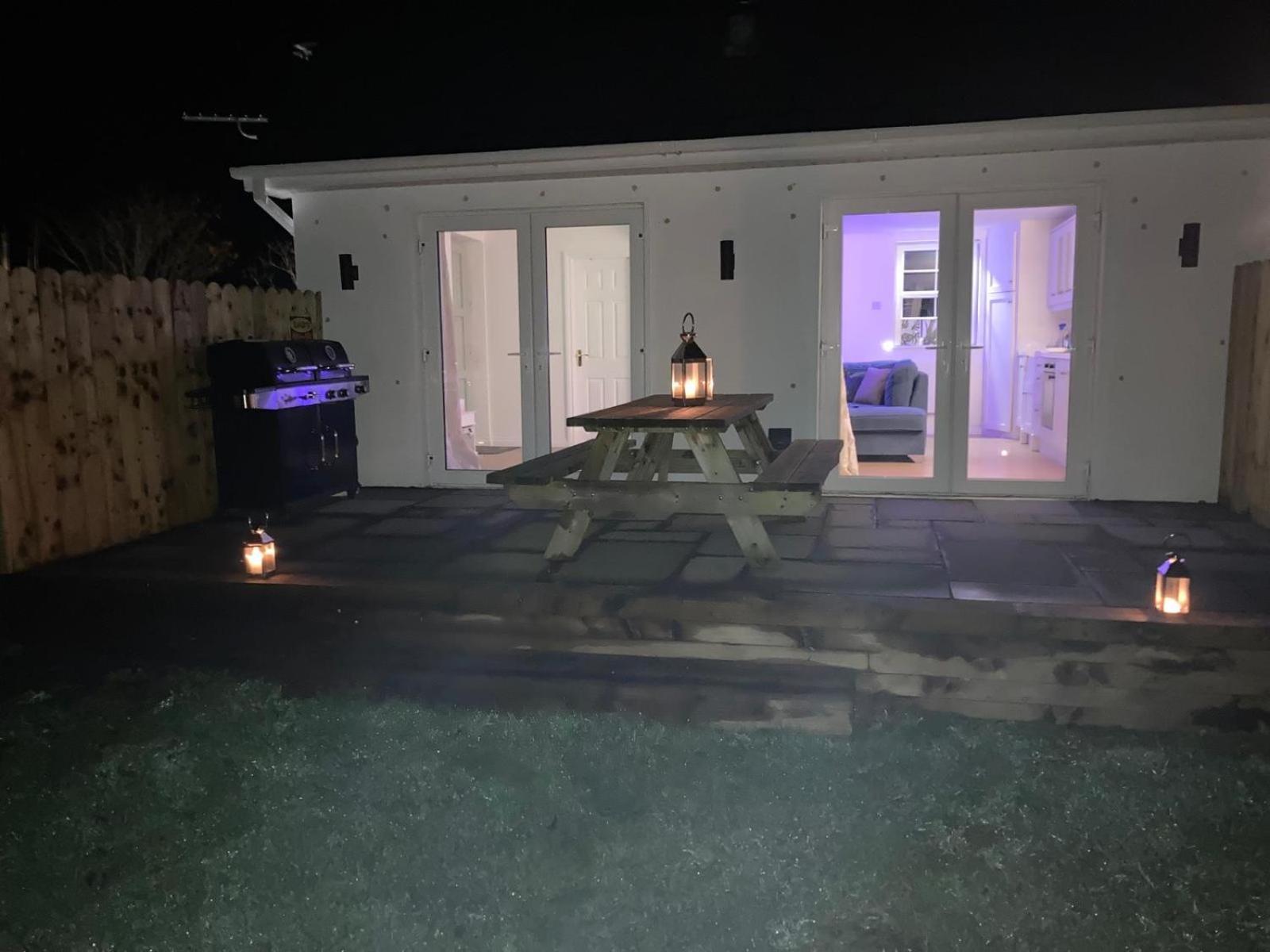 Burren 1 Bed Detached Guesthouse Galway Exterior foto